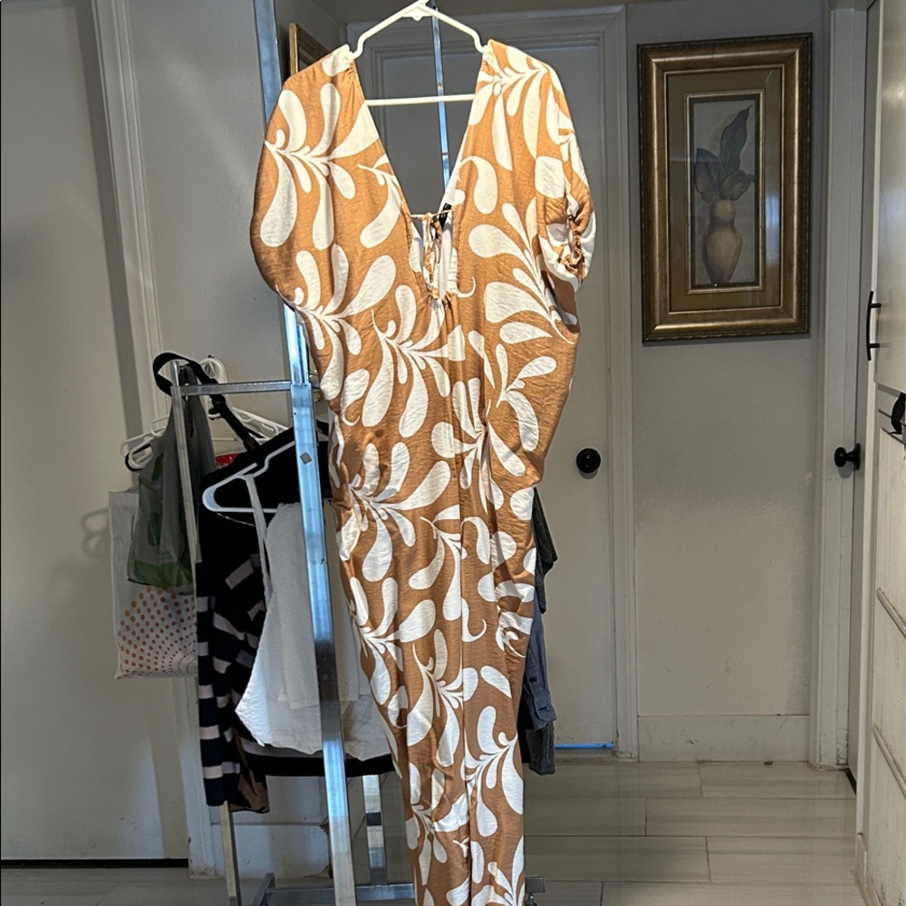 Anewsta Brown & White Printed Dress with V-Neck Tie
